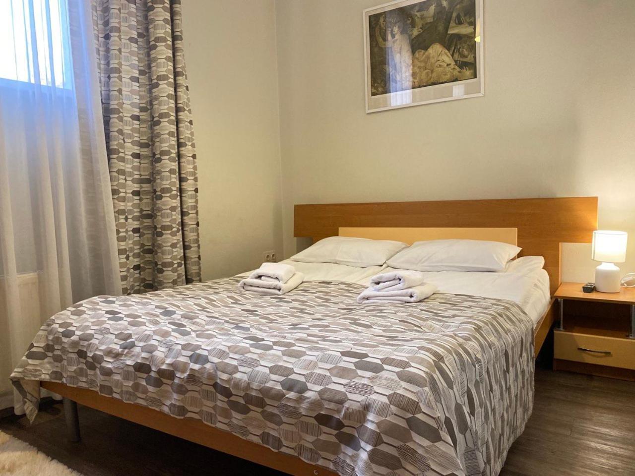 Hotel Europa Truskavets Bagian luar foto