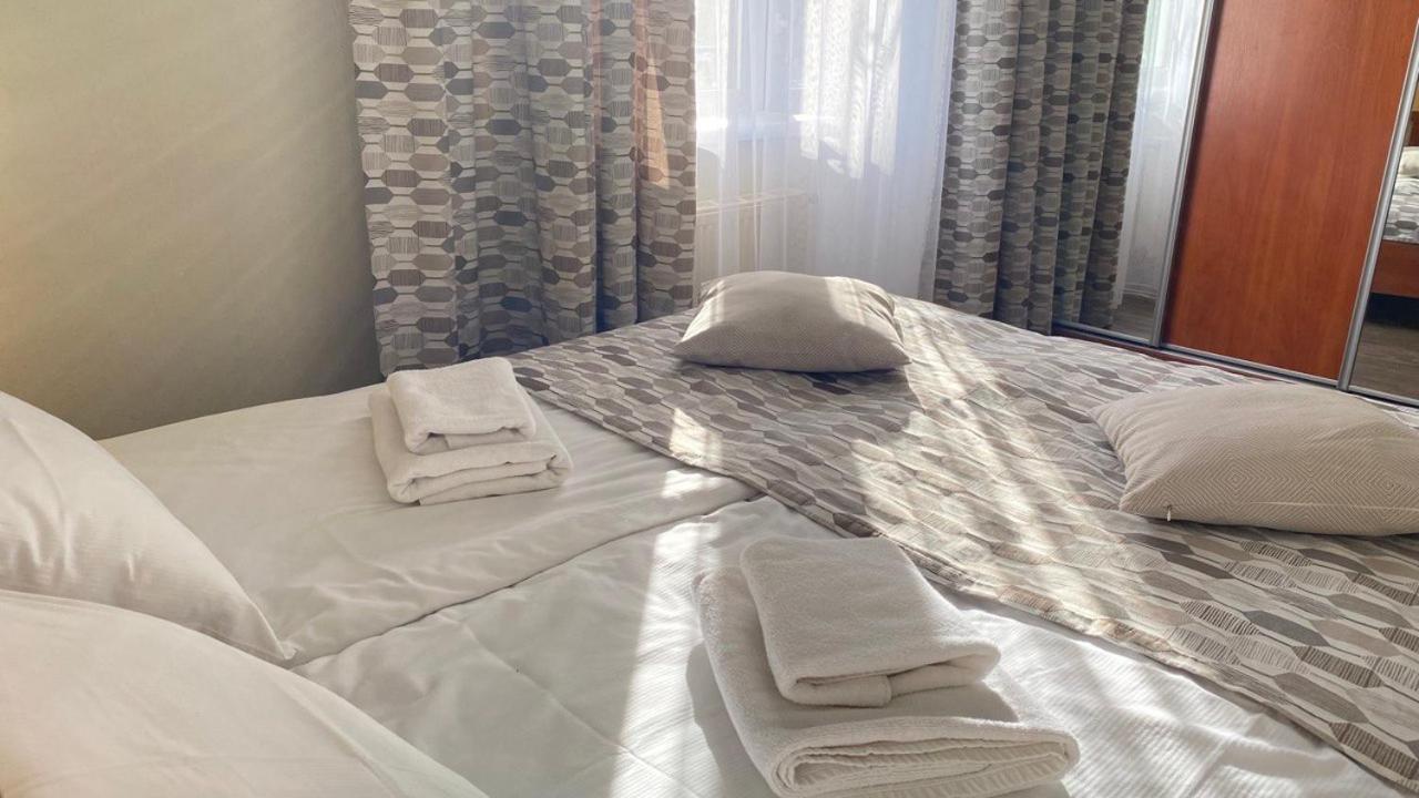 Hotel Europa Truskavets Bagian luar foto