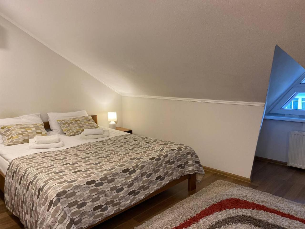 Hotel Europa Truskavets Bagian luar foto