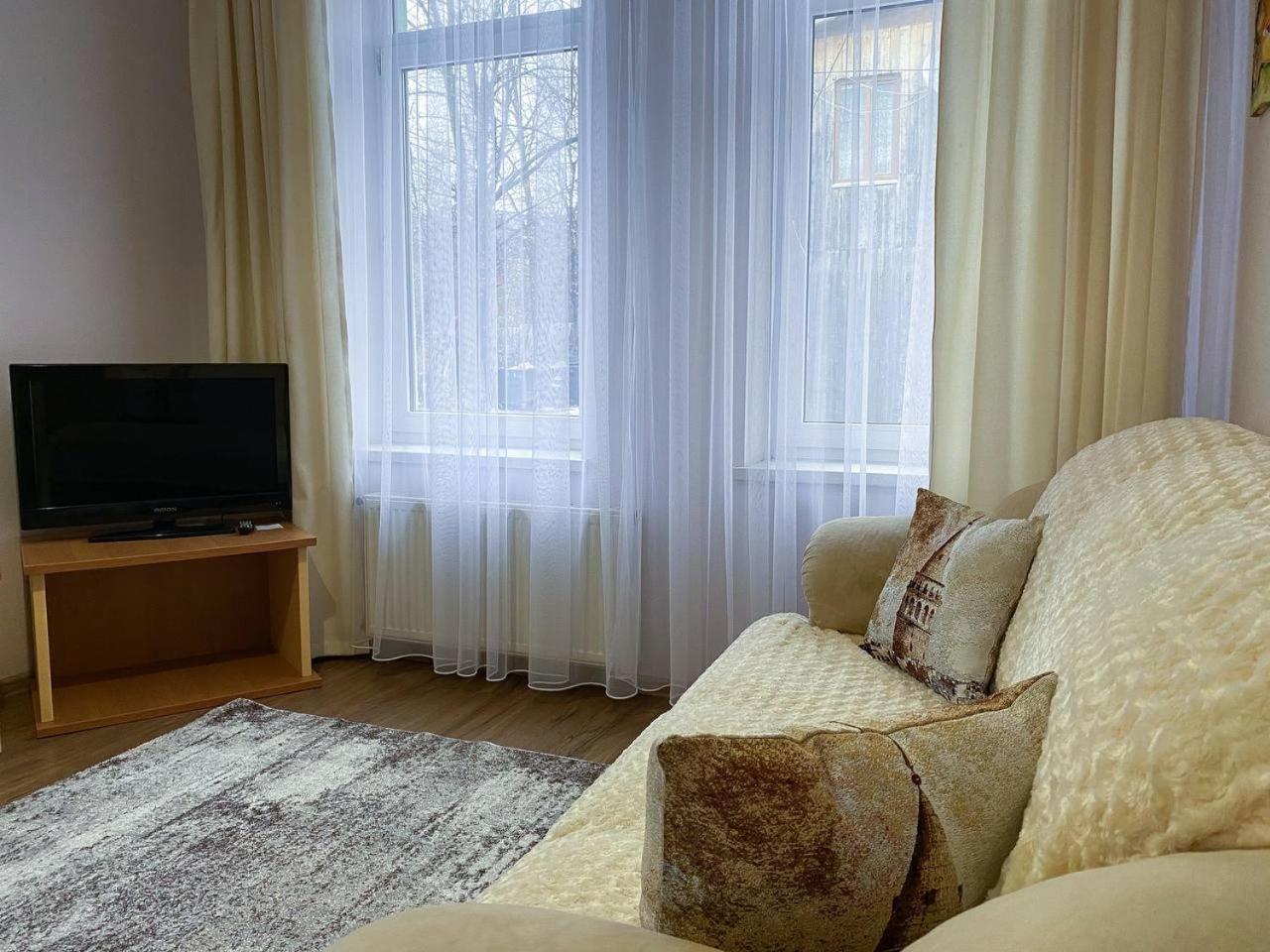 Hotel Europa Truskavets Bagian luar foto